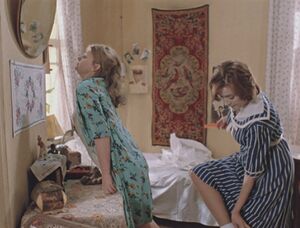 Moskva Slezam Ne Verit (1979) ep01 003-029 Irina Muravyeva.jpg