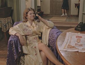 Moskva Slezam Ne Verit (1979) ep01 005-002 Irina Muravyova.jpg